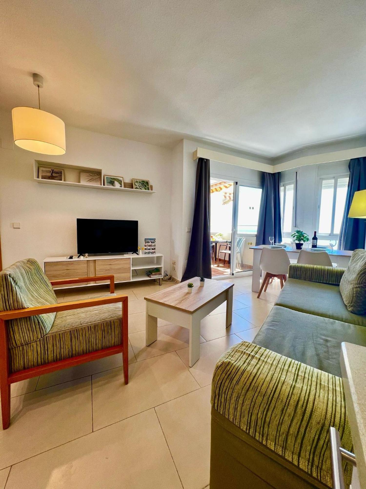 Frontal Sea View Apartment Benalbeach Benalmadena Exterior photo