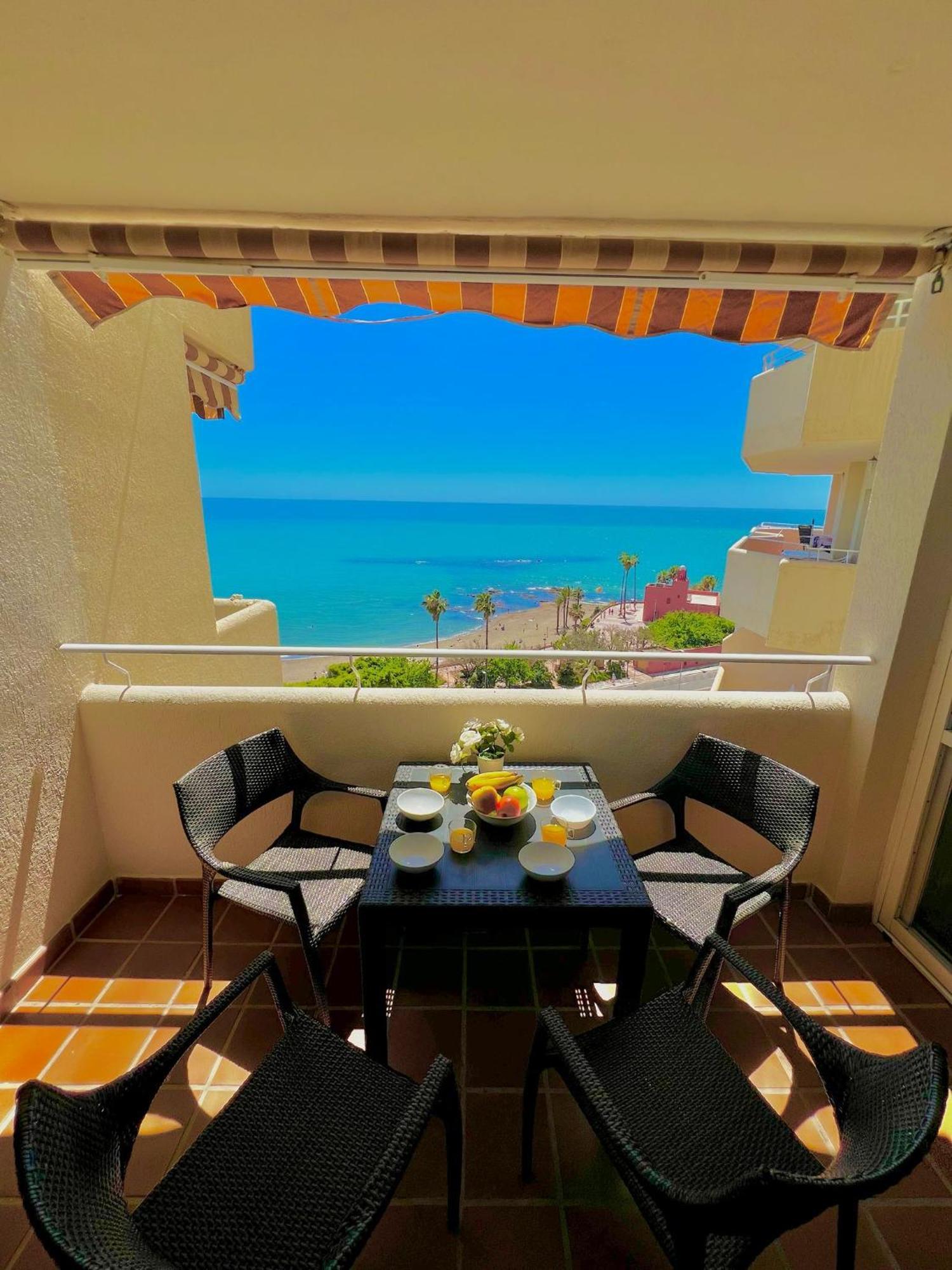 Frontal Sea View Apartment Benalbeach Benalmadena Exterior photo